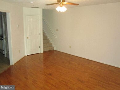 8844 Goose Landing Cir, Columbia, MD 21045 - photo 2