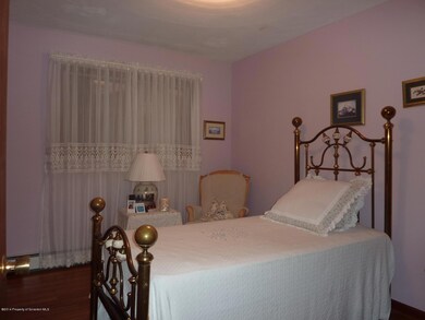 1377 Watson St, Scranton, PA 18504 - photo 7