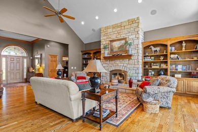 11 Shore View Dr, Reeds Spring, MO 65737 - photo 7