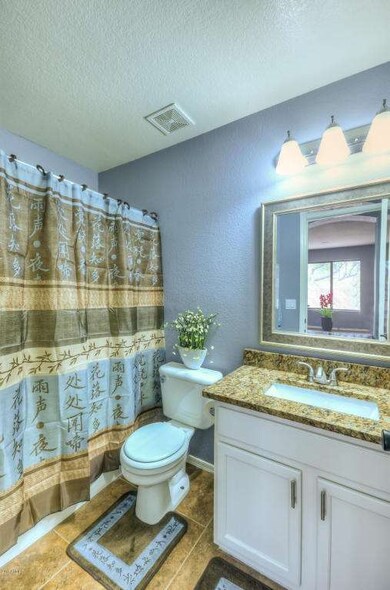 2nd Bathroom (2)