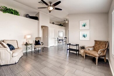 2146 E Robin Ln Phoenix AZ-large-002-5-L
