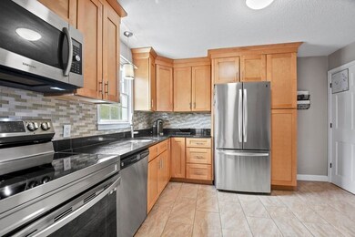 177 Pleasant Valley St unit C, Methuen, MA 01844 - photo 5