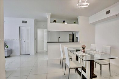 Porto Bellagio unit 1712, Sunny Isles Beach, FL 33160 - photo 2
