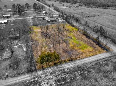 7916 Old Highway 70, Durant, OK 74701 - photo 2