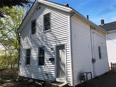 54 Bentley St, Woonsocket, RI 02895 - photo 4