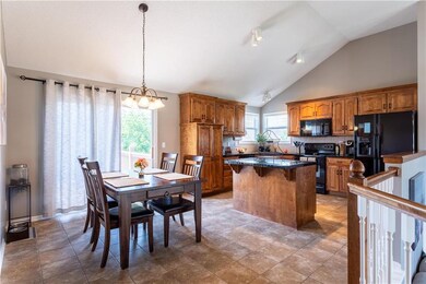 19319 W 209th St, Spring Hill, KS 66083 - photo 4