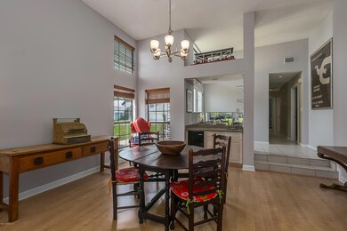 006_Dining Area