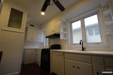 161 Chestnut St, Leonia, NJ 07605 - photo 7