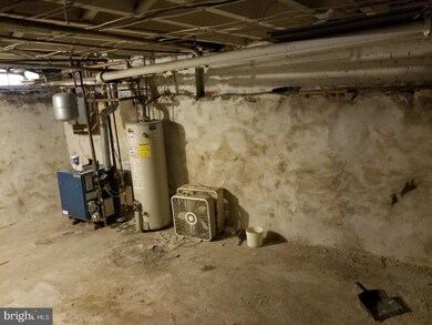 570 E Main St, Norristown, PA 19401 - photo 6