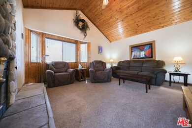 33186 Arrowbear Dr, Running Springs, CA 92382 - photo 6