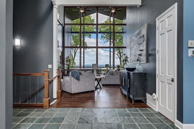 05_1555 Crescent Hills