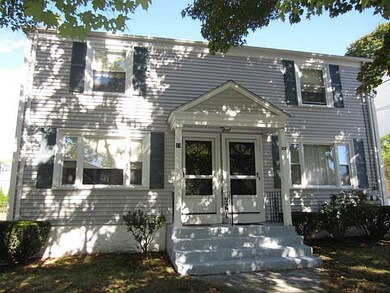 25 Nancy St, Pawtucket, RI 02860 - photo 2