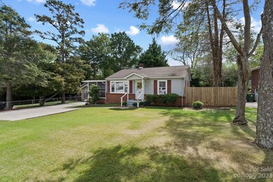 97 Rock Hill Rd, Asheville, NC 28803 - photo 2