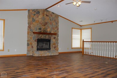 2206 Windwood Cir, Paragould, AR 72450 - photo 3