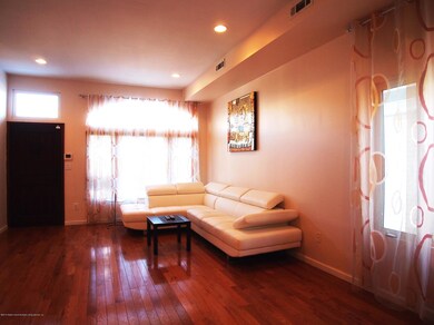 (3) Dining Room Living Room