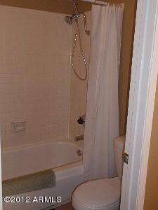 K16 bathroom