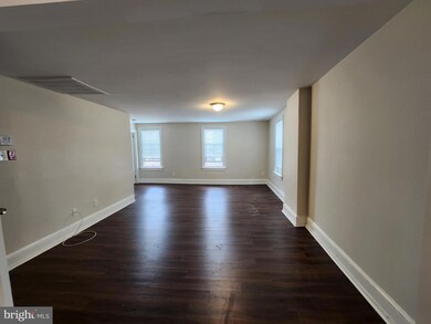 129 Shearer St unit 2, North Wales, PA 19454 - photo 2