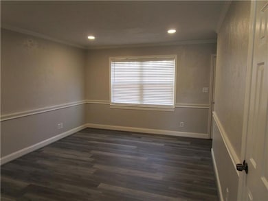 1235 Riverside Dr unit F6, Gainesville, GA 30501 - photo 7