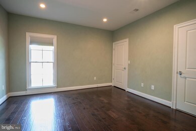 10879 Symphony Park Dr, North Bethesda, MD 20852 - photo 5