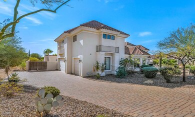 8305 E Leonora St-large-002-006-8305 E L