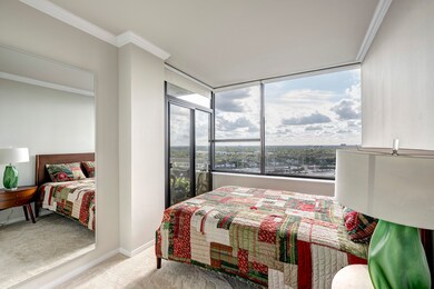 The Greenway unit 17B, Houston, TX 77046 - photo 6