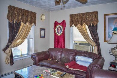 188 Laurens St, Cranston, RI 02910 - photo 3