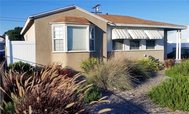 839 E 118th Dr, Los Angeles, CA 90059 - photo 2