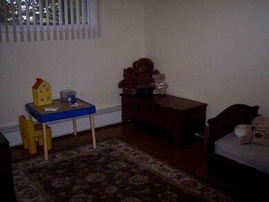 121 Wood St, Bristol, RI 02809 - photo 7