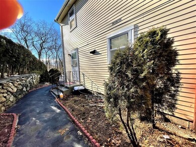 1108 Waverley St, Framingham, MA 01702 - photo 6