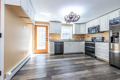 141 Windsor Way, Center Barnstead, NH 03225 - photo 6