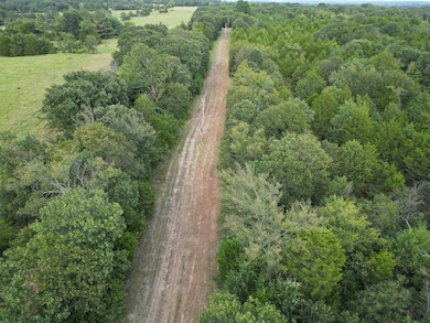 7507 E West 137 Rd, Holdenville, OK 74848 - photo 3