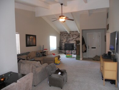 house pics 086