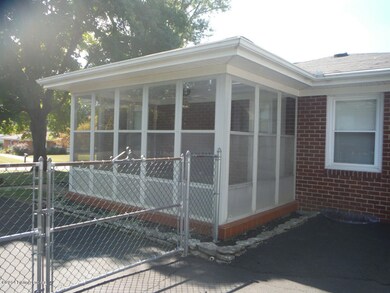 Sun Room 1