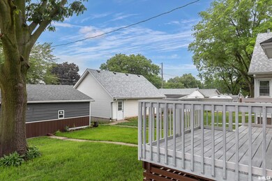 2216 N Sturdevant St, Davenport, IA 52804 - photo 2