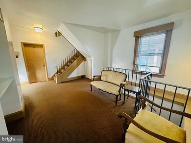 410 Cottman St unit 3B, Jenkintown, PA 19046 - photo 3