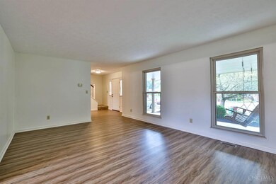 120 Clearview Dr, Springboro, OH 45066 - photo 7