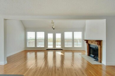 Open Floor plan with real hardwood floors