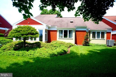 9 Spring Creek Manor, Hershey, PA 17033 - photo 5