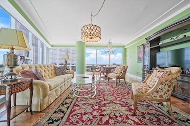 5 Renaissance Square unit 28G, White Plains, NY 10601 - photo 3