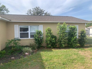 10440 Gatling St, Spring Hill, FL 34608 - photo 4