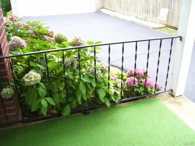 913 Monocacy St, Bethlehem, PA 18018 - photo 5