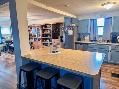 811 N Prince St, Princeton, IN 47670 - photo 3