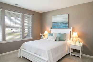 995 Carolina Ct, Pingree Grove, IL 60140 - photo 5