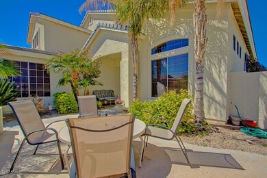 Front private courtyard
