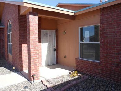 632 Villa Victoria Dr, El Paso, TX 79928 - photo 2