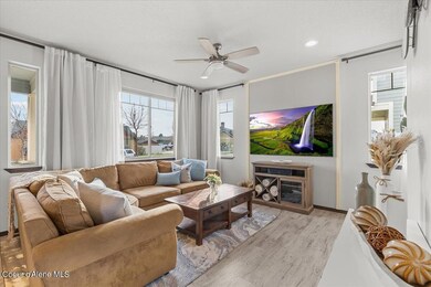 05-Living Room