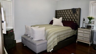 11836 S Hale Ave, Chicago, IL 60643 - photo 3