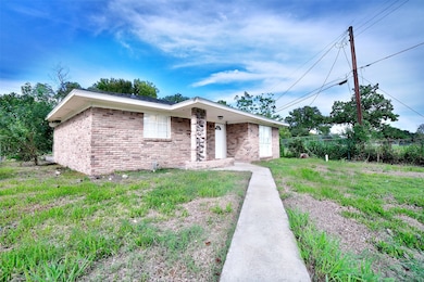 5103 Shreveport Blvd, Houston, TX 77028 - photo 2