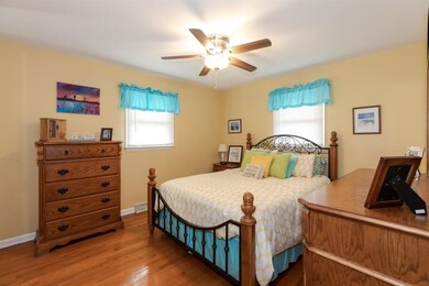 3026 98th St, Highland, IN 46322 - photo 6