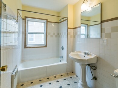 34 Springdale St unit 36, Malden, MA 02148 - photo 5